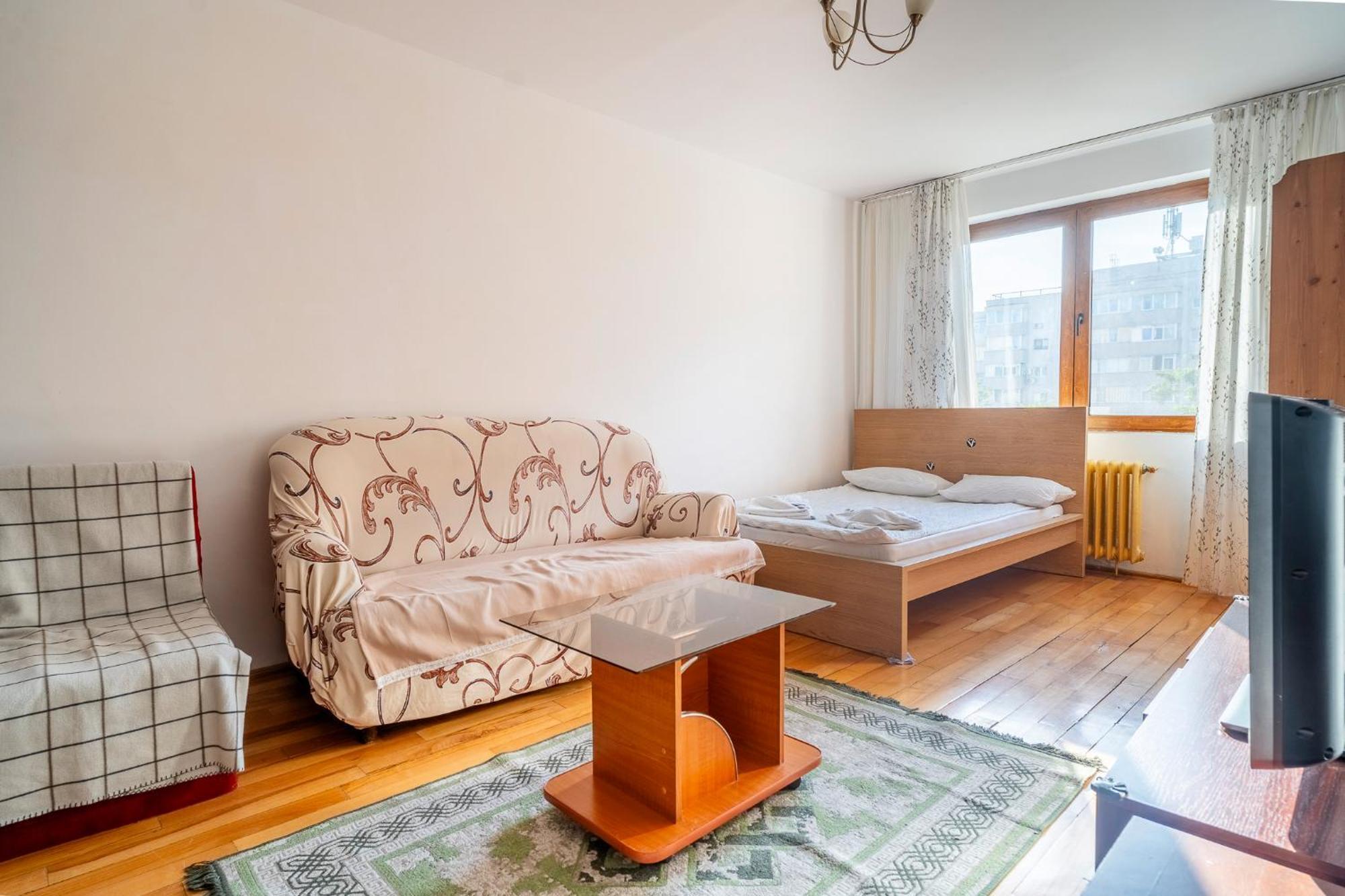 Rustic & Spacious 3Br Apartment Bukarest Exterior foto